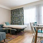 Madame Cadet Aparthotel