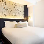 Aparthotel Madame Cadet
