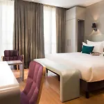 Madame Cadet Aparthotel
