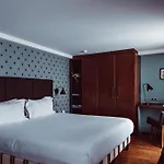 Madame Cadet Aparthotel Paris