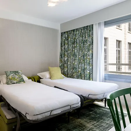 Aparthotel Madame Cadet 4*