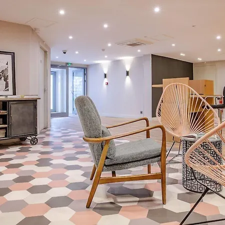 Madame Cadet Aparthotel Parigi