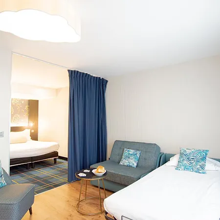 Madame Cadet Aparthotel 4*