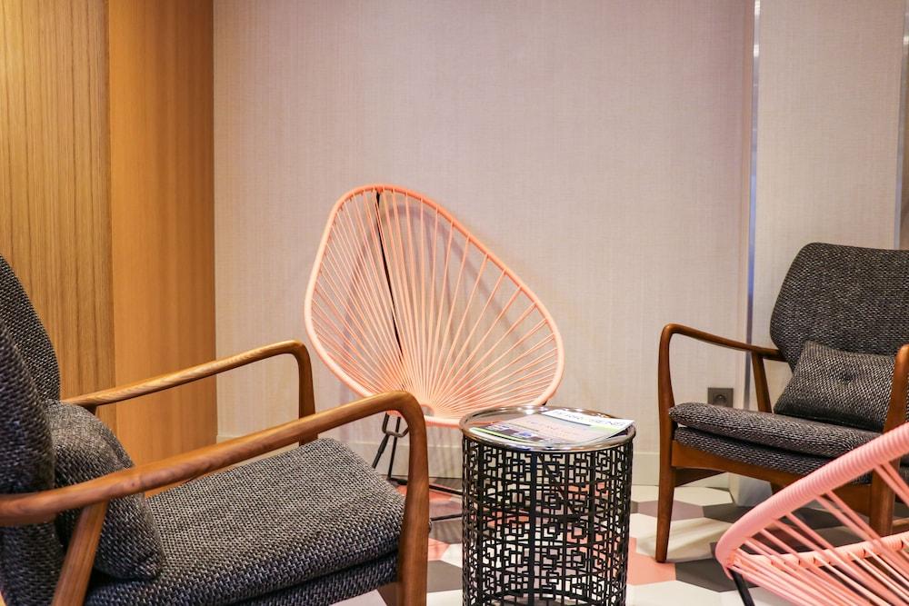 Aparthotel Cadet Parigi
